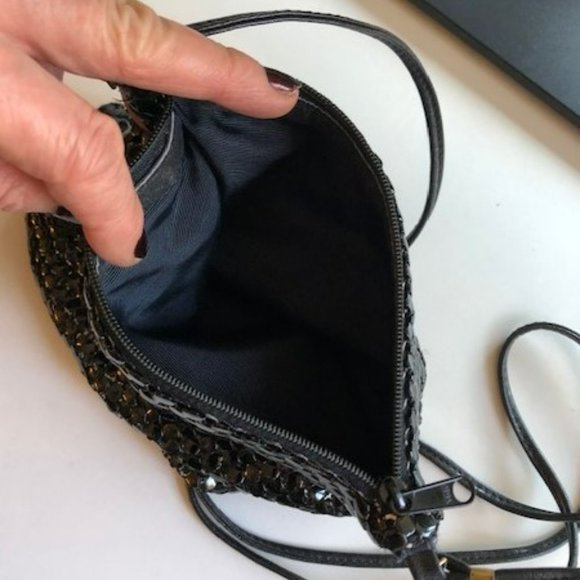 Black Metal Mesh Evening Shoulder Bag - Picture 6 of 6